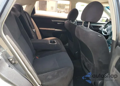 2013 Nissan Altima 2.5 z USA, uszkodzony, nr VIN 1N4AL3AP5DC104857